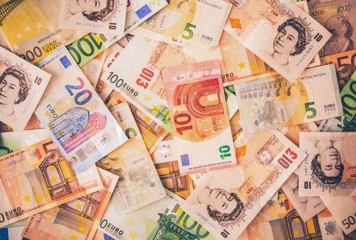 Euro, Pound, Dirham and Riyal Slide in the Open Market After the Dollar