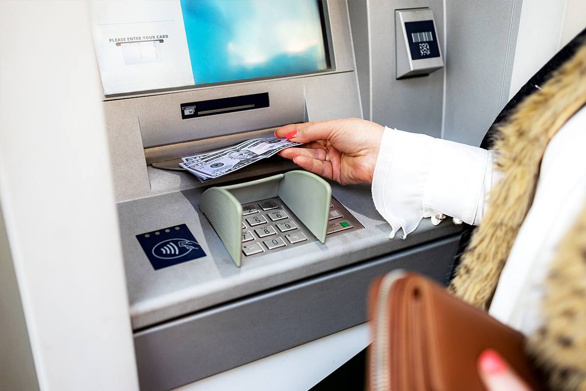 Meezan Bank Gets Pakistan First Next Generation Self Service Banking Platform