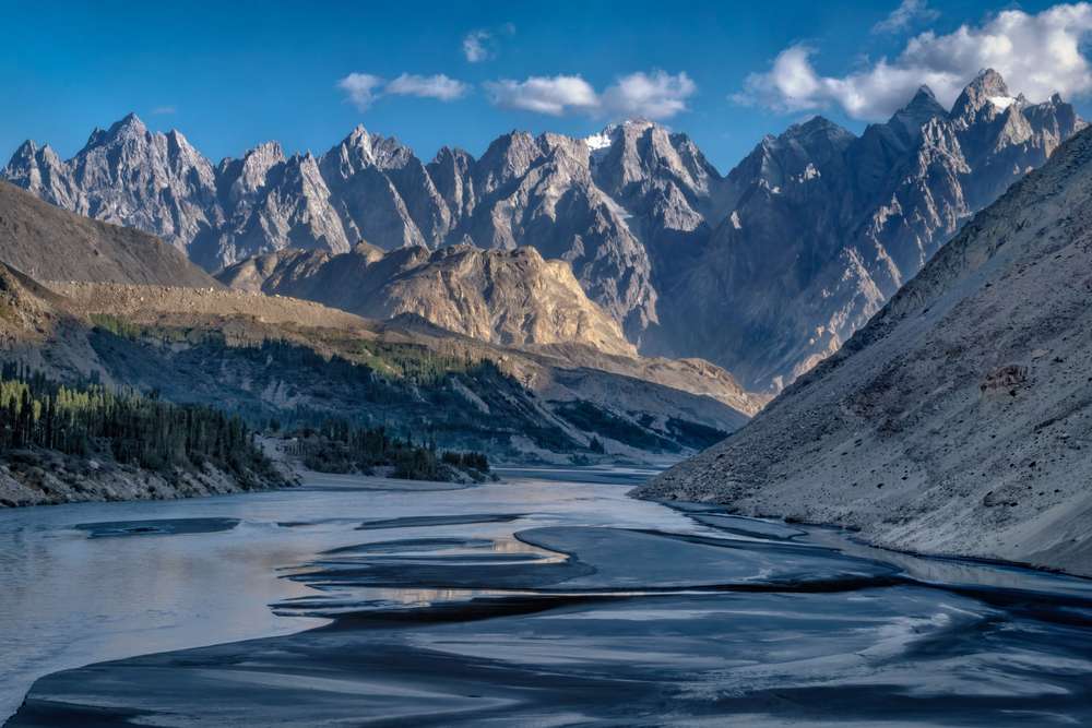 Philip Morris Pakistan Builds a 30,700 Litre Water Tank for Skardu